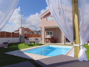 Dianthos Villa